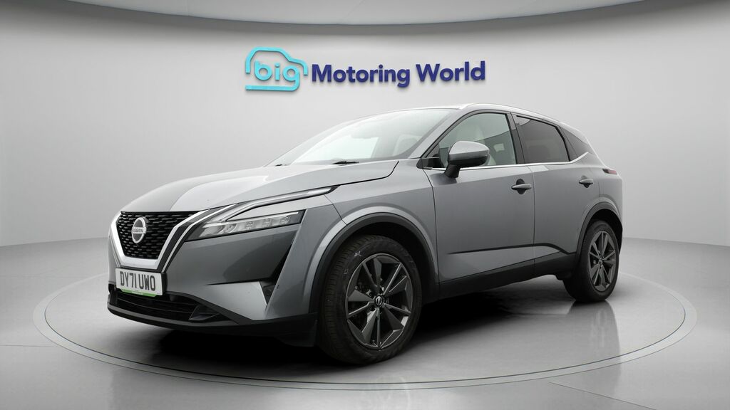 Nissan Qashqai Tekna Grey #3