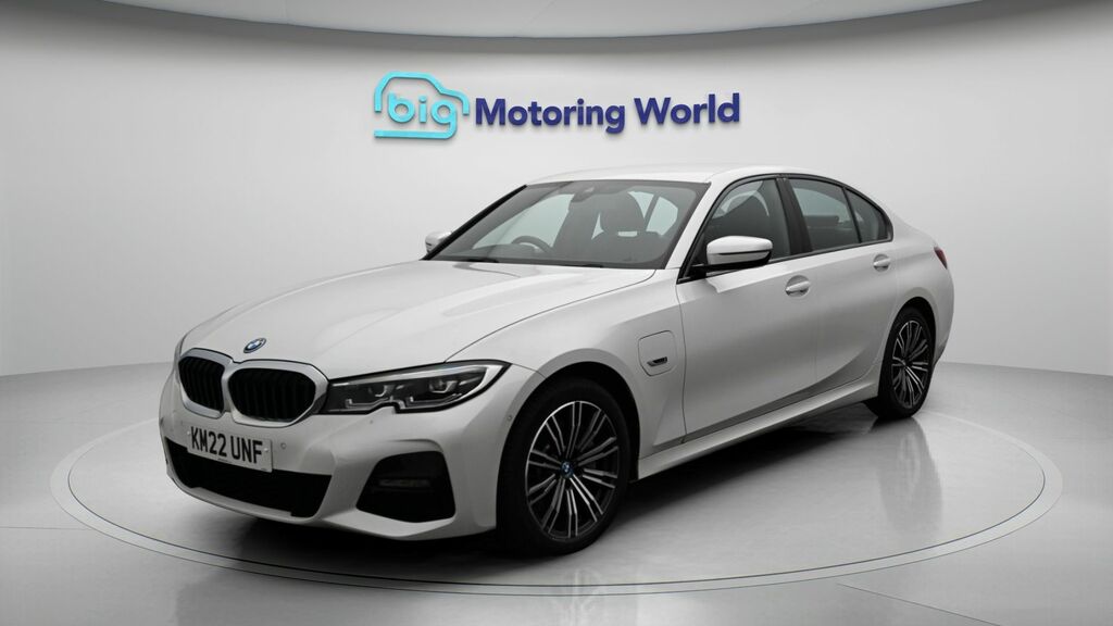 BMW 3 Series M Sport KM22UNF White #3