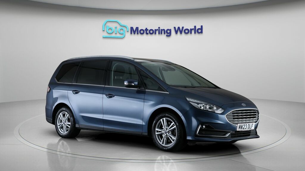 Ford Galaxy Titanium Blue