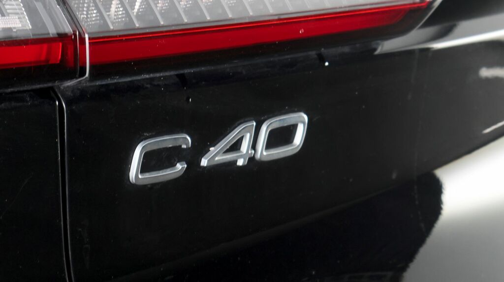 Volvo C40 P8 Recharge Ultimate Twin Motor Latest 82 Kwh Bat White #23