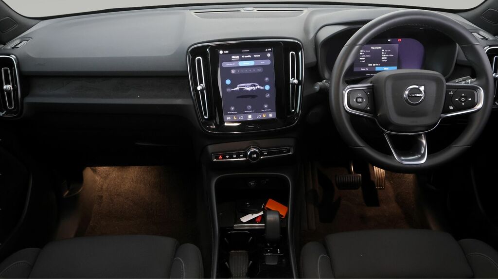 Volvo C40 P8 Recharge Ultimate Twin Motor Latest 82 Kwh Bat White #12