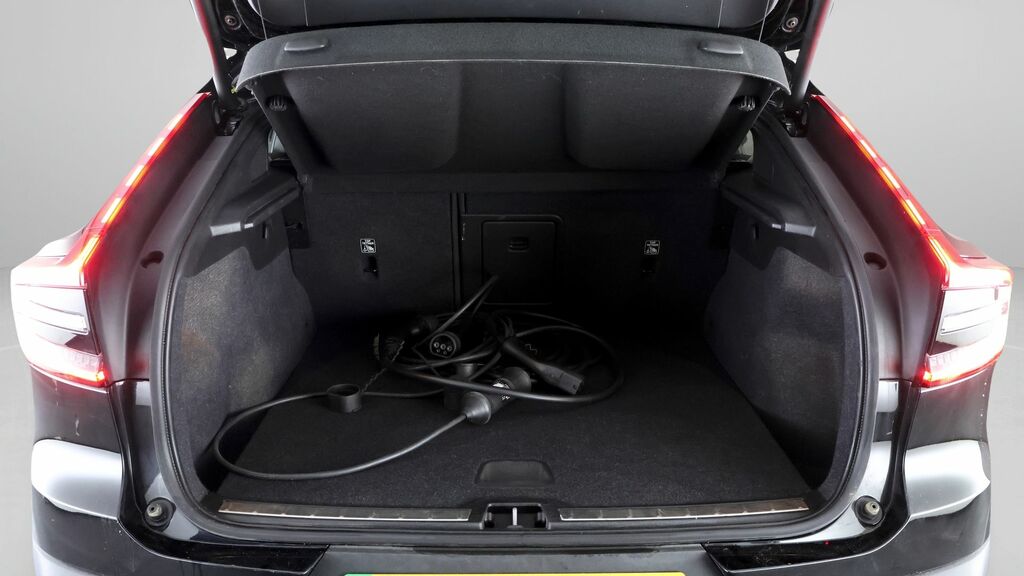 Volvo C40 P8 Recharge Ultimate Twin Motor Latest 82 Kwh Bat White #16