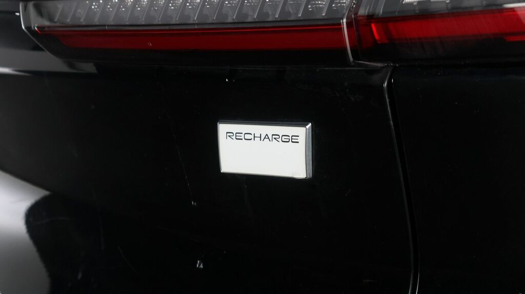 Volvo C40 P8 Recharge Ultimate Twin Motor Latest 82 Kwh Bat White #22
