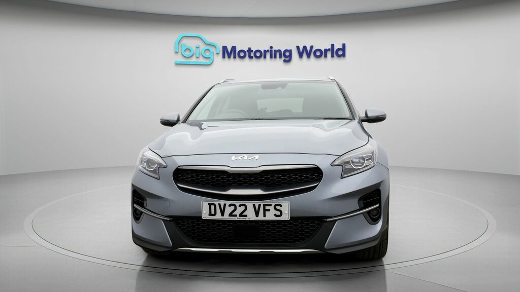Kia Xceed 3 Silver #2