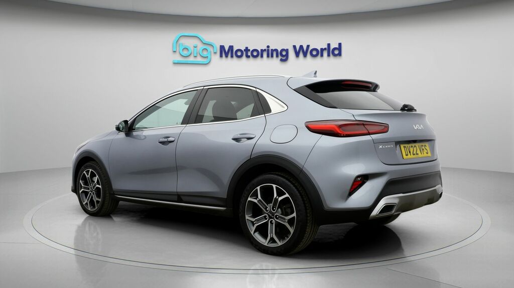Kia Xceed 3 Silver #5