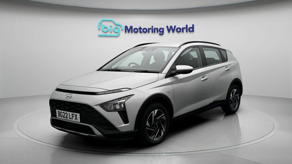 Hyundai Bayon Se Connect Silver #3