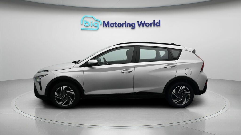 Hyundai Bayon Se Connect Silver #4