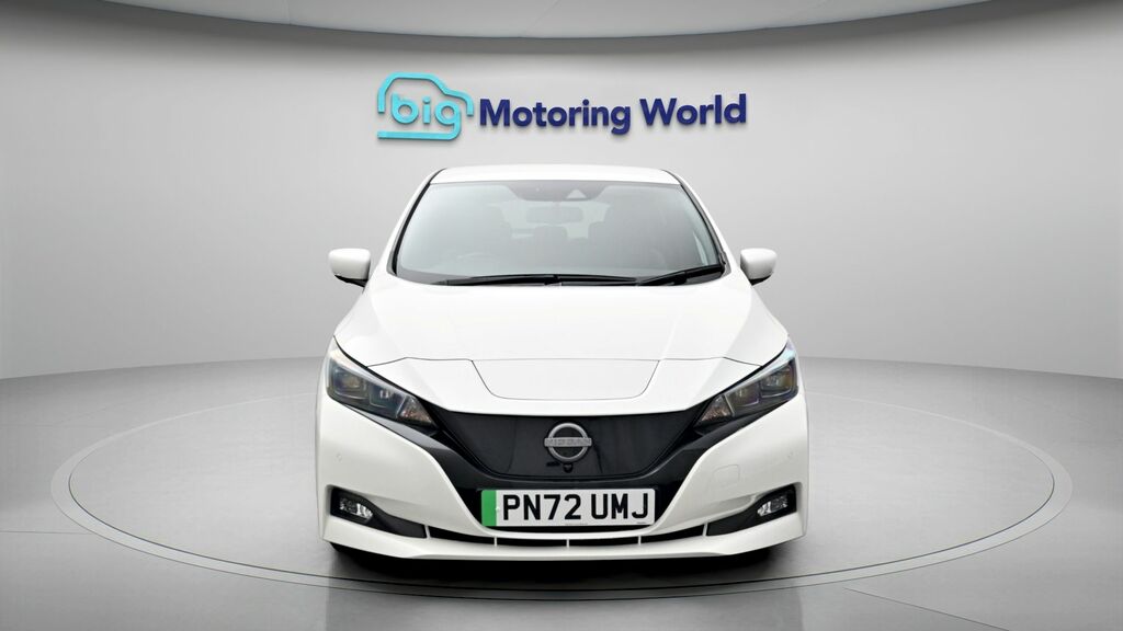 Nissan Leaf Tekna White #2