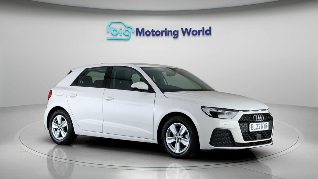 Audi A1 Technik White