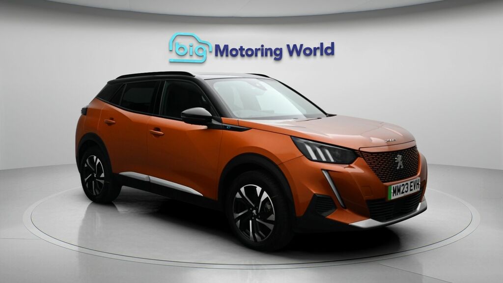 Peugeot e-2008 Gt Orange