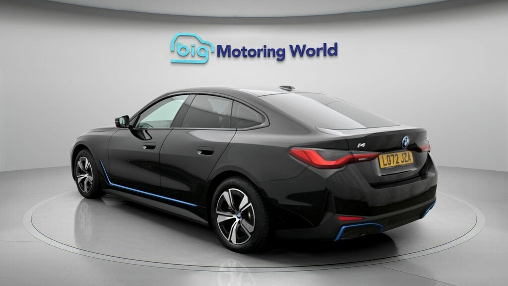 BMW i4 Sport Black #5