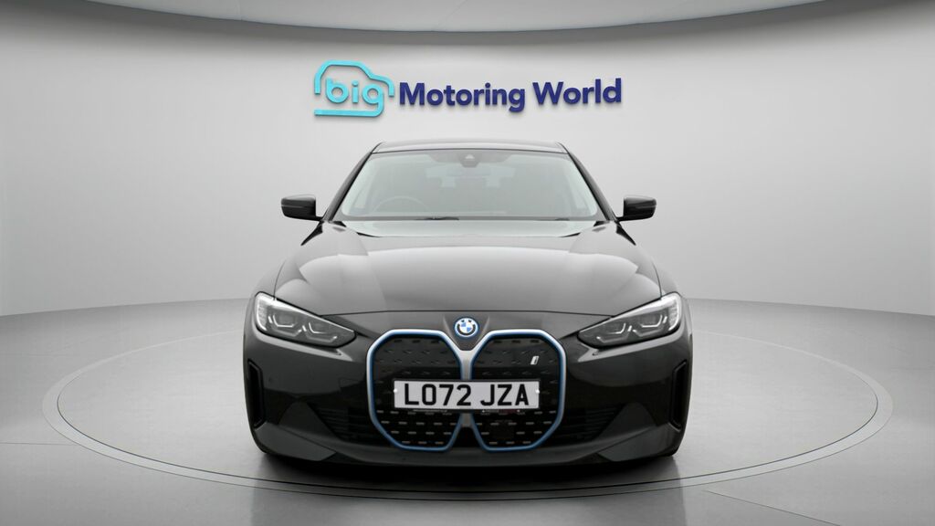BMW i4 Sport Black #2