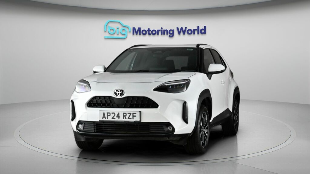 Toyota Yaris Cross Design White #3