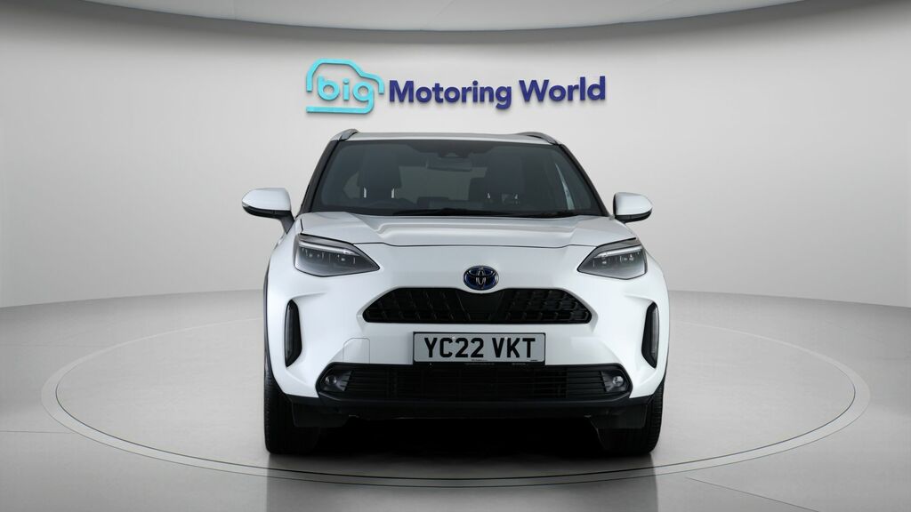 Toyota Yaris Cross Design White #2
