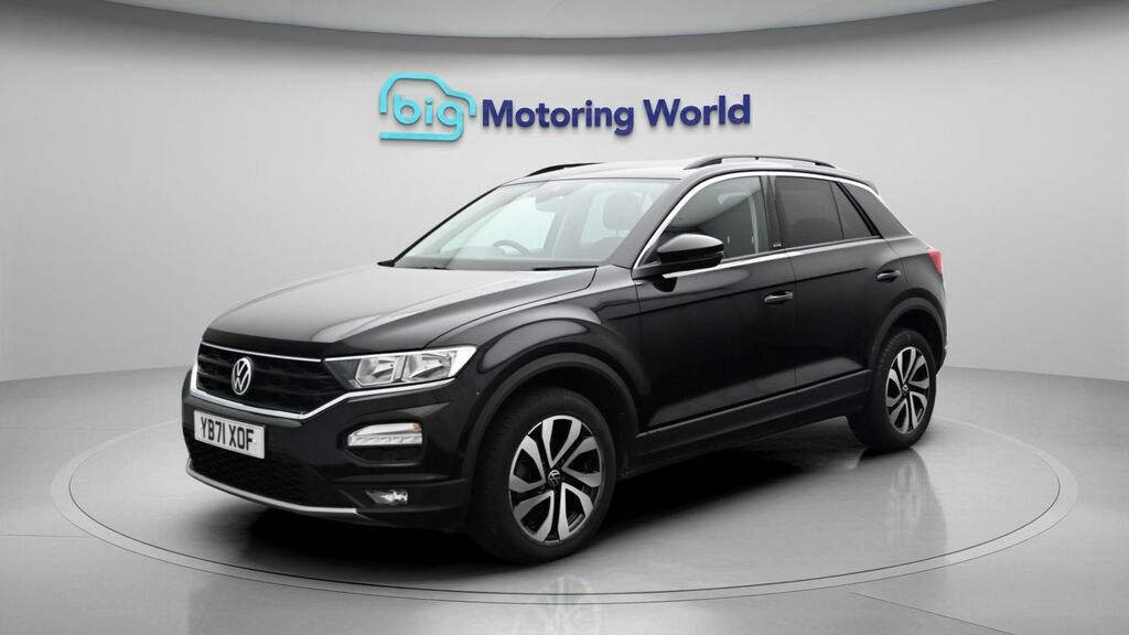 Volkswagen T-Roc Active YB71XOF Black #3