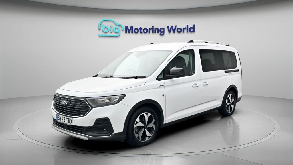 Ford Grand Tourneo Connect Active White #3