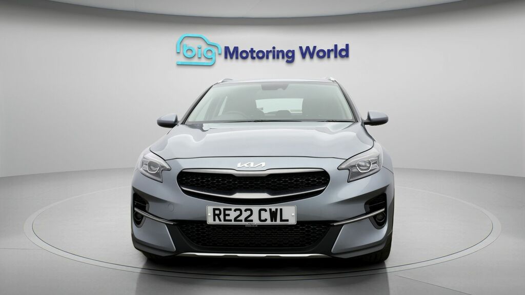 Kia Xceed 2 Silver #2