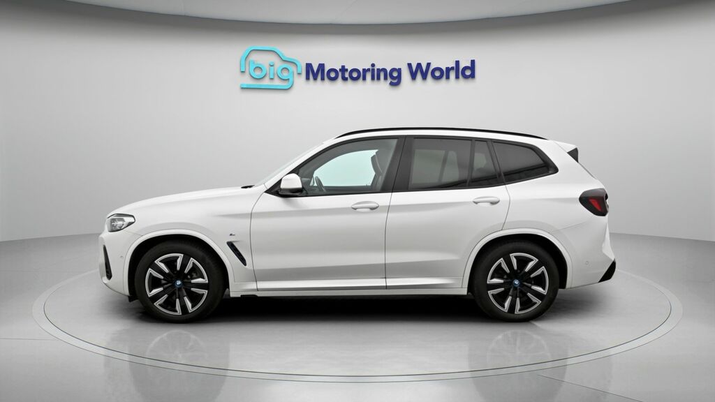 BMW iX3 M Sport White #4