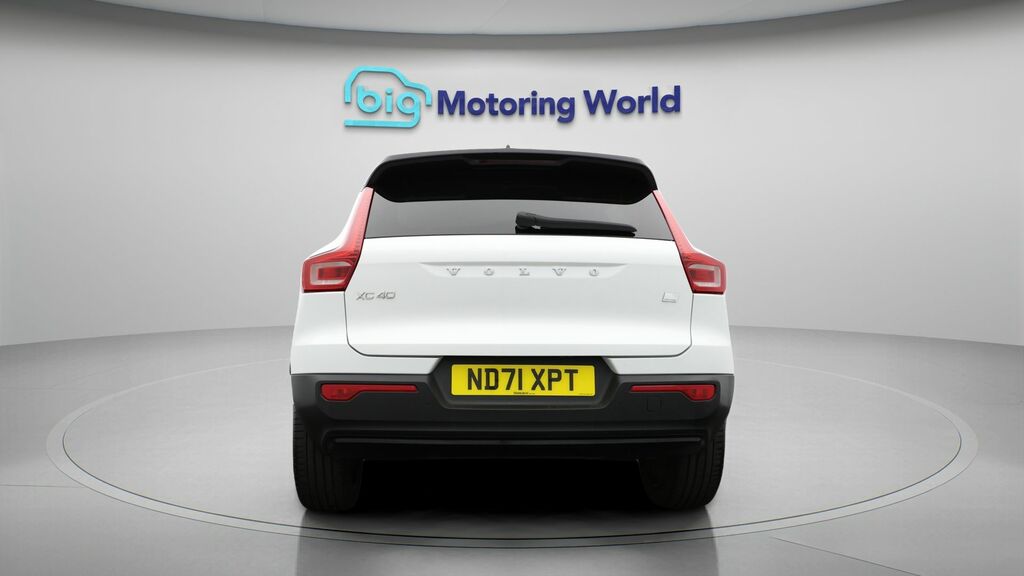 Volvo XC40 Ultimate Dark White #6