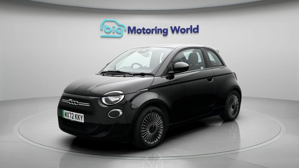 Fiat 500E Icon Black #3