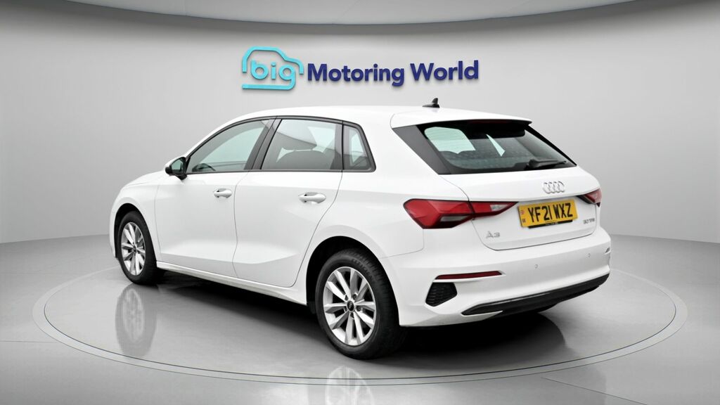 Audi A3 Technik White #5