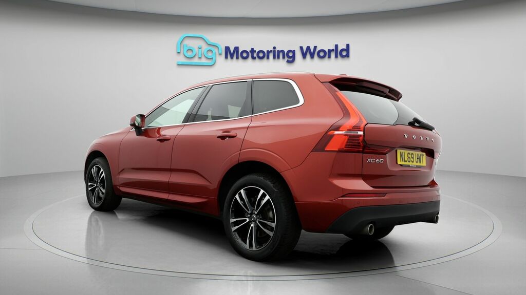 Volvo XC60 Edition Red #5