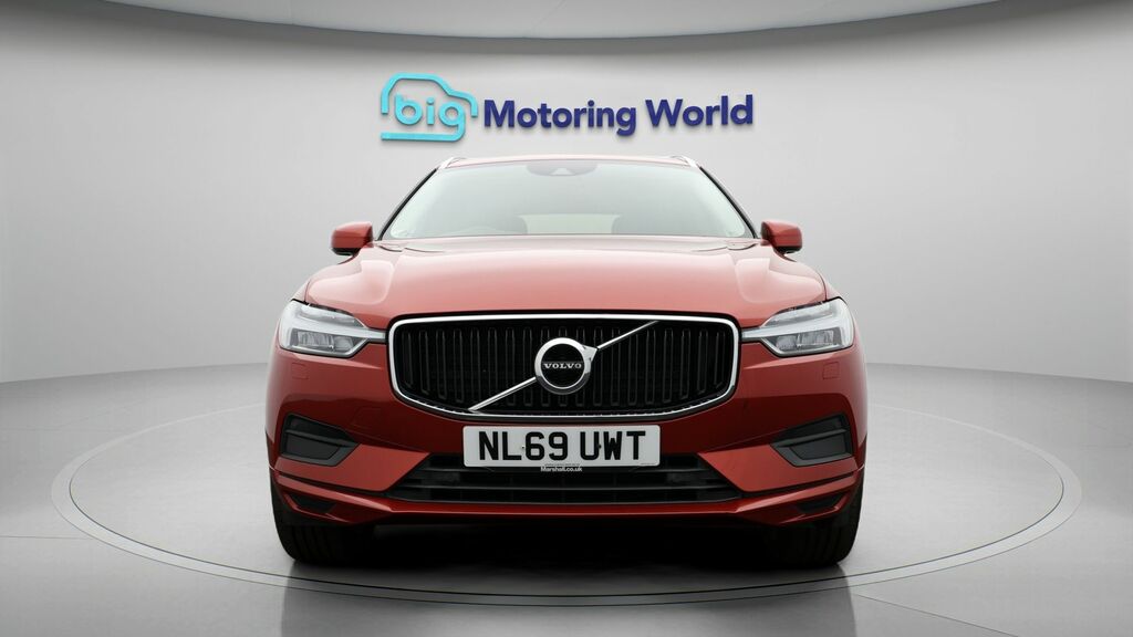 Volvo XC60 Edition Red #2