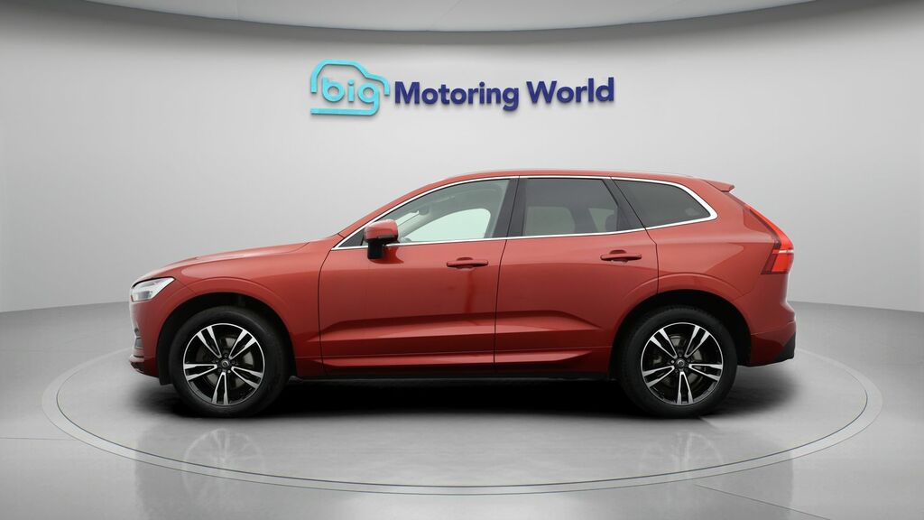 Volvo XC60 Edition Red #4