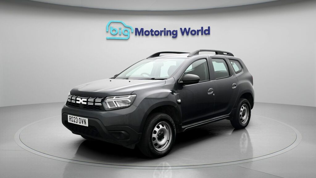 Dacia Duster Essential Grey #3