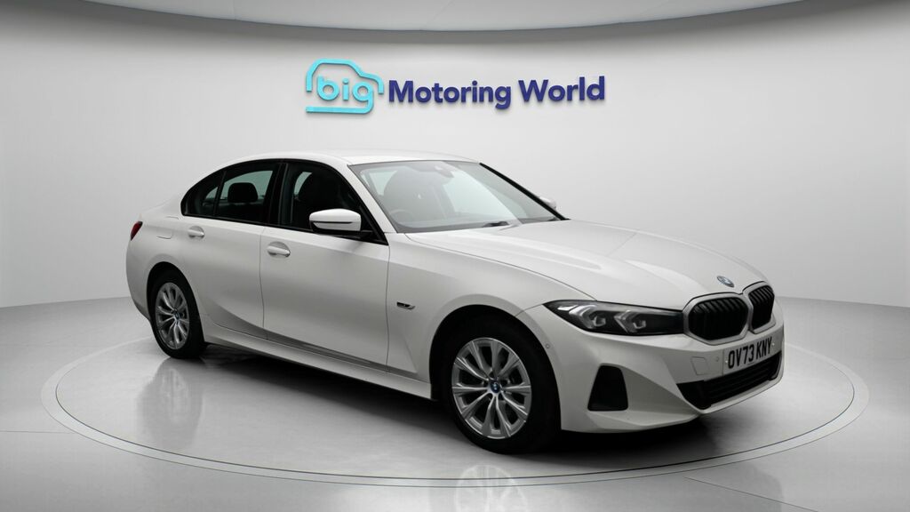 BMW 3 Series Sport White