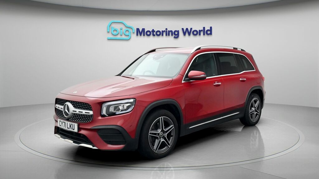 Mercedes-Benz GLB Class Amg Line Red #3