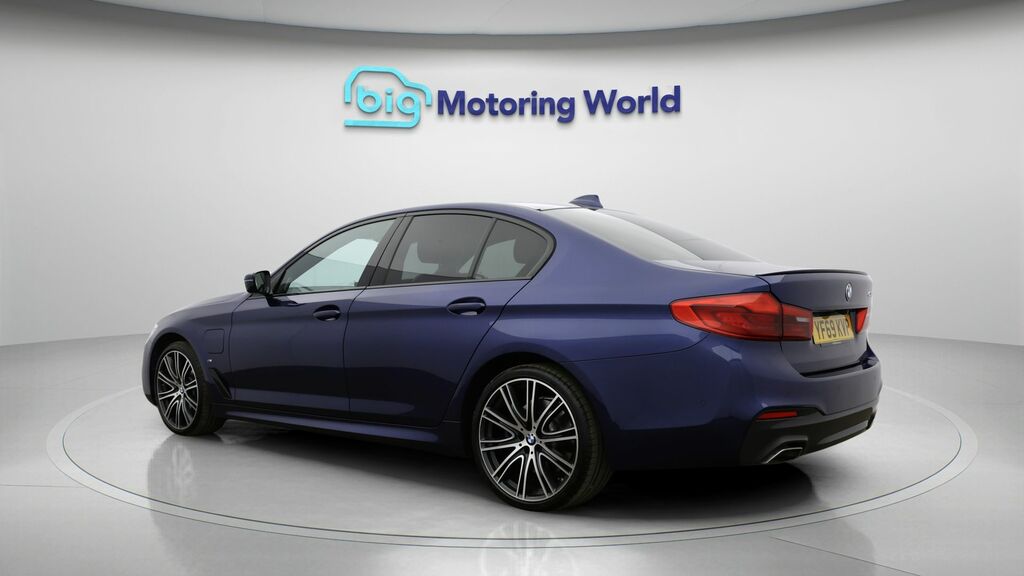 BMW 5 Series M Sport Blue #5