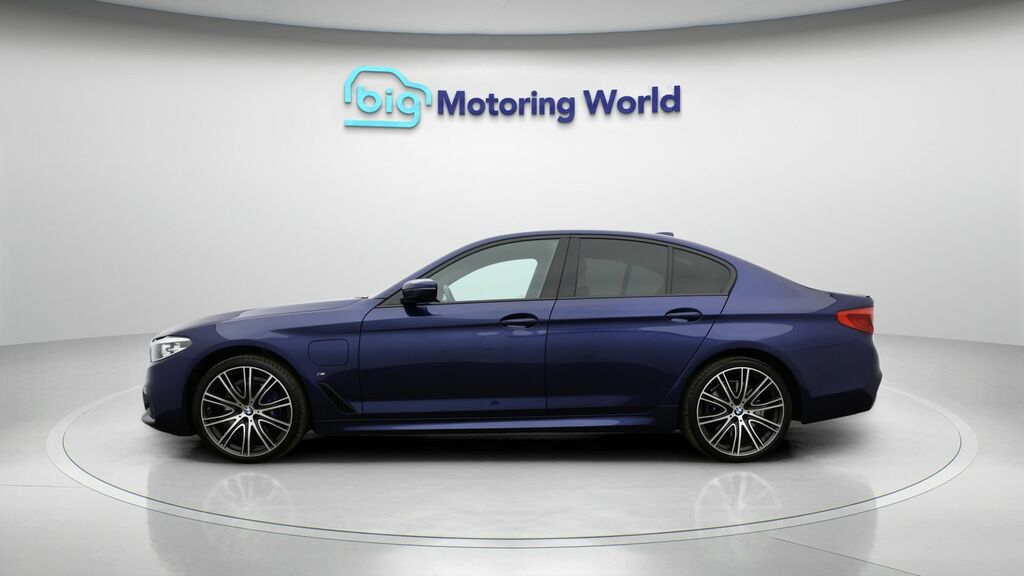 BMW 5 Series M Sport Blue #4