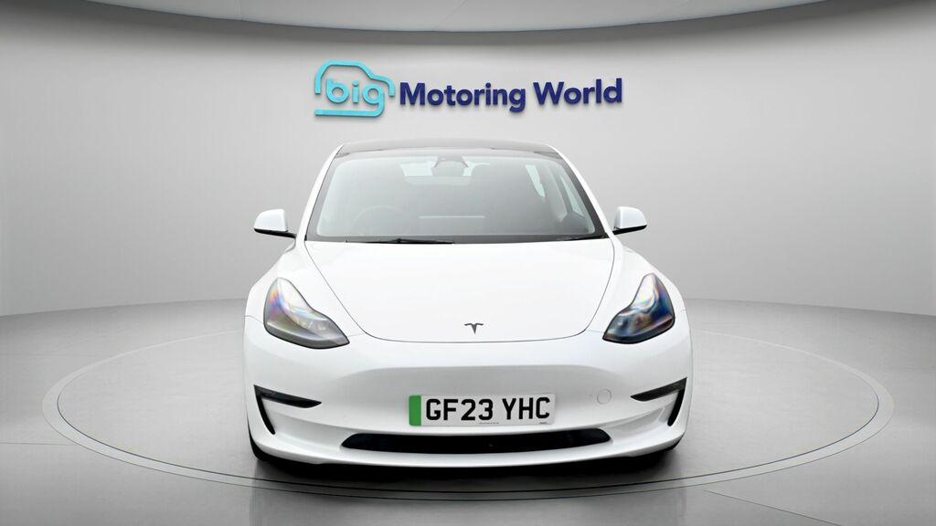 Tesla Model 3 Performance White #2