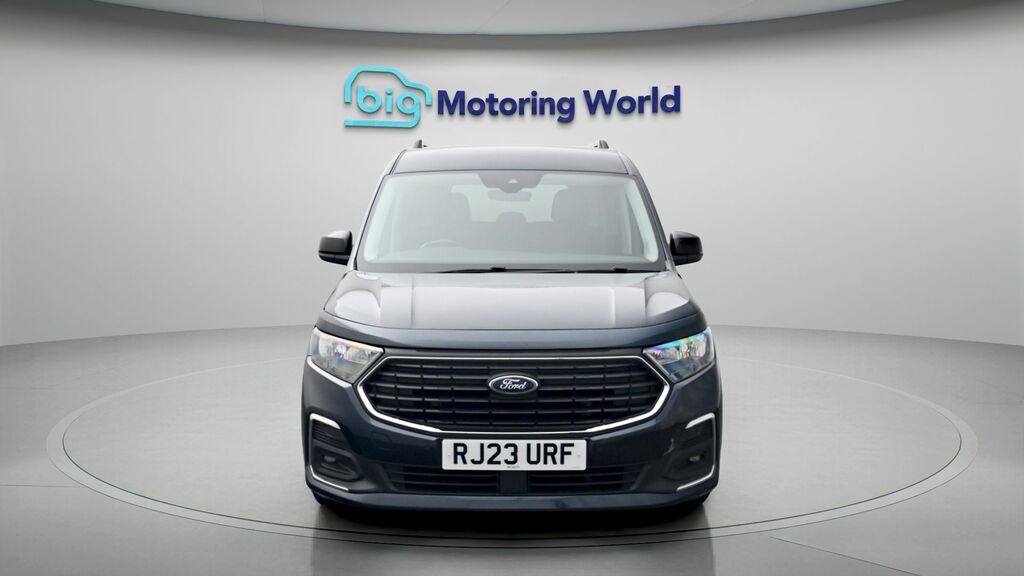 Ford Grand Tourneo Connect Titanium Blue #2