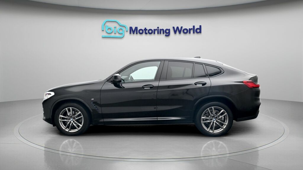 BMW X4 M M Sport Black #4