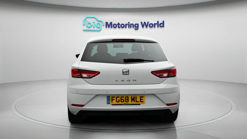 Seat Leon Se Dynamic White #6
