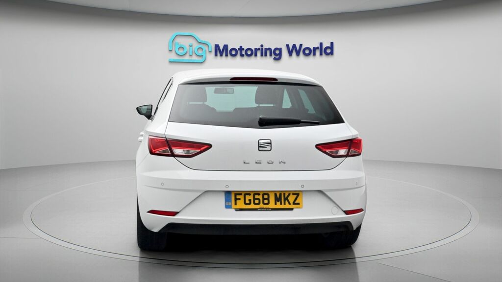 Seat Leon Se Dynamic White #6