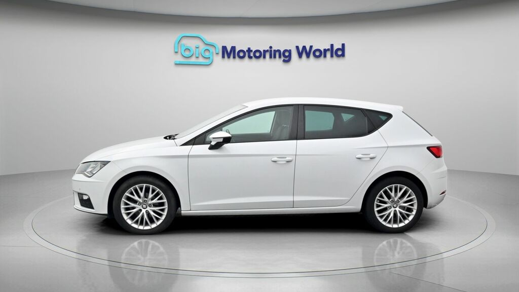 Seat Leon Se Dynamic White #4