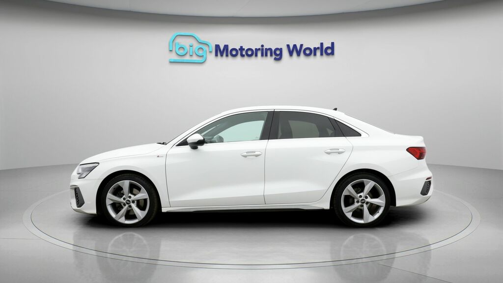 Audi A3 S Line RY21GXW White #4