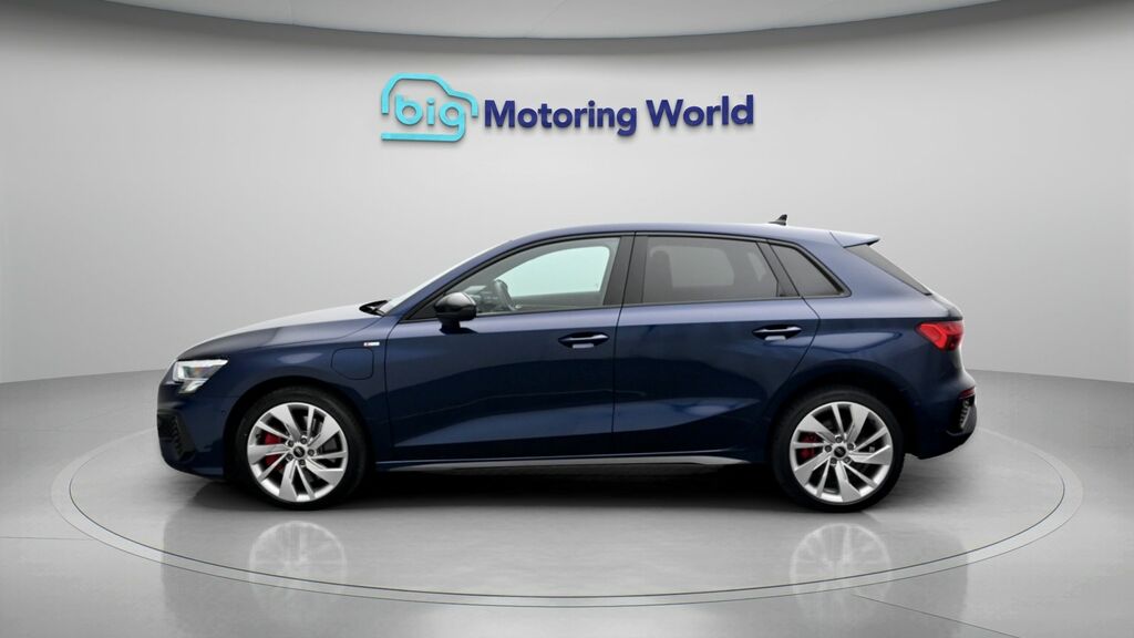 Audi A3 S Line Competition MH73WZC Blue #4