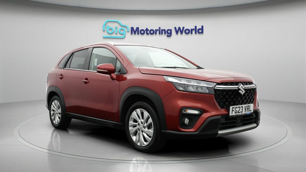 Suzuki S Cross Motion Red