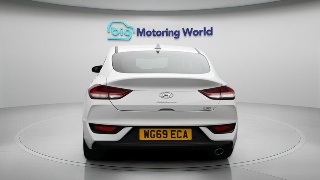 Hyundai I30 Premium WG69ECA White #6