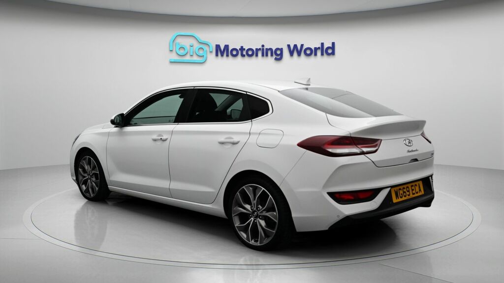 Hyundai I30 Premium WG69ECA White #5