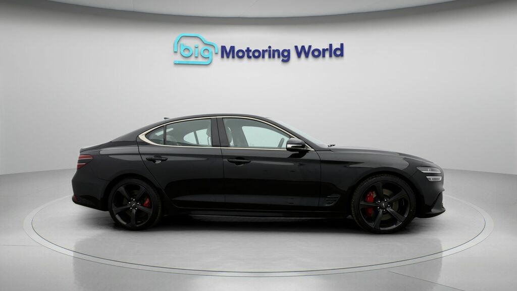Genesis G70 Luxury Red #8