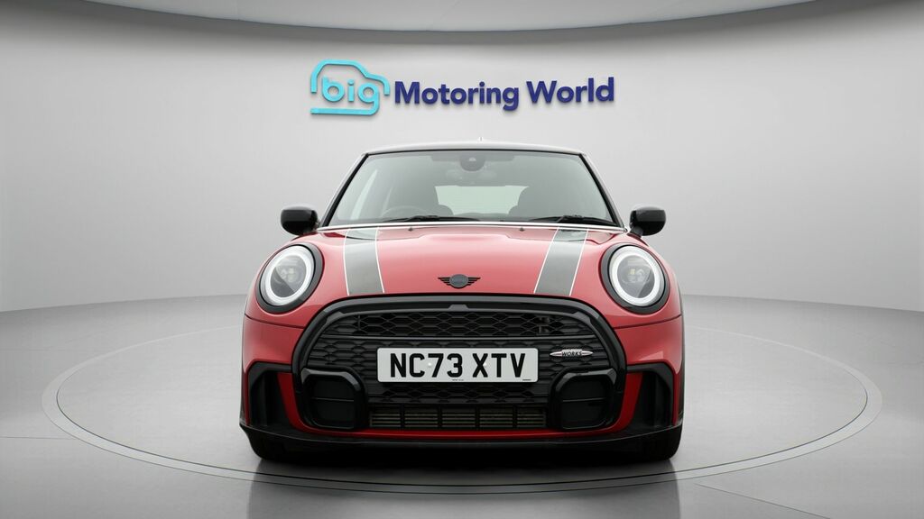 Mini Hatch Cooper Sport NC73XTV Red #2