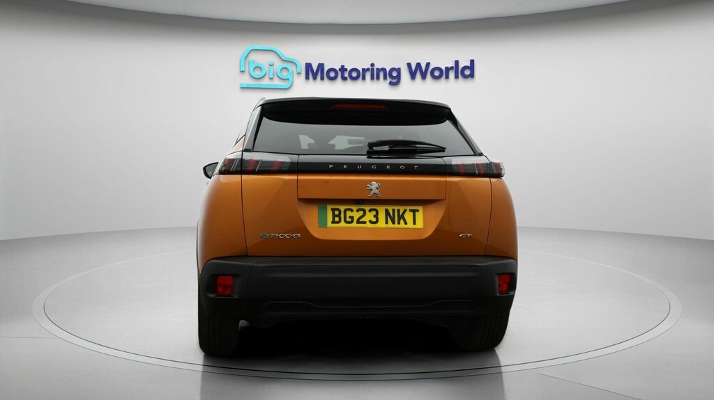 Peugeot e-2008 Gt Orange #6