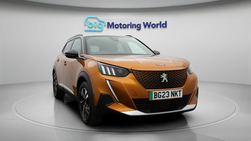 Peugeot e-2008 Gt Orange #2