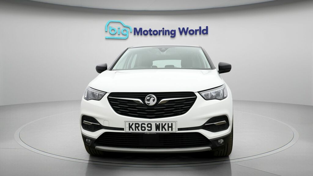 Vauxhall Grandland X Elite Nav White #2