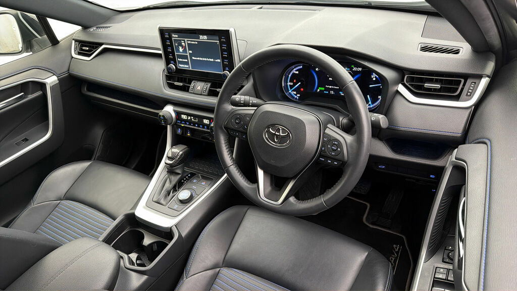 Toyota Rav 4 Dynamic Black